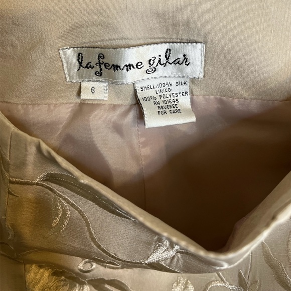 La Femme Gilar | Silk Floral Embroidered Pants Size 6 - Picture 5 of 6